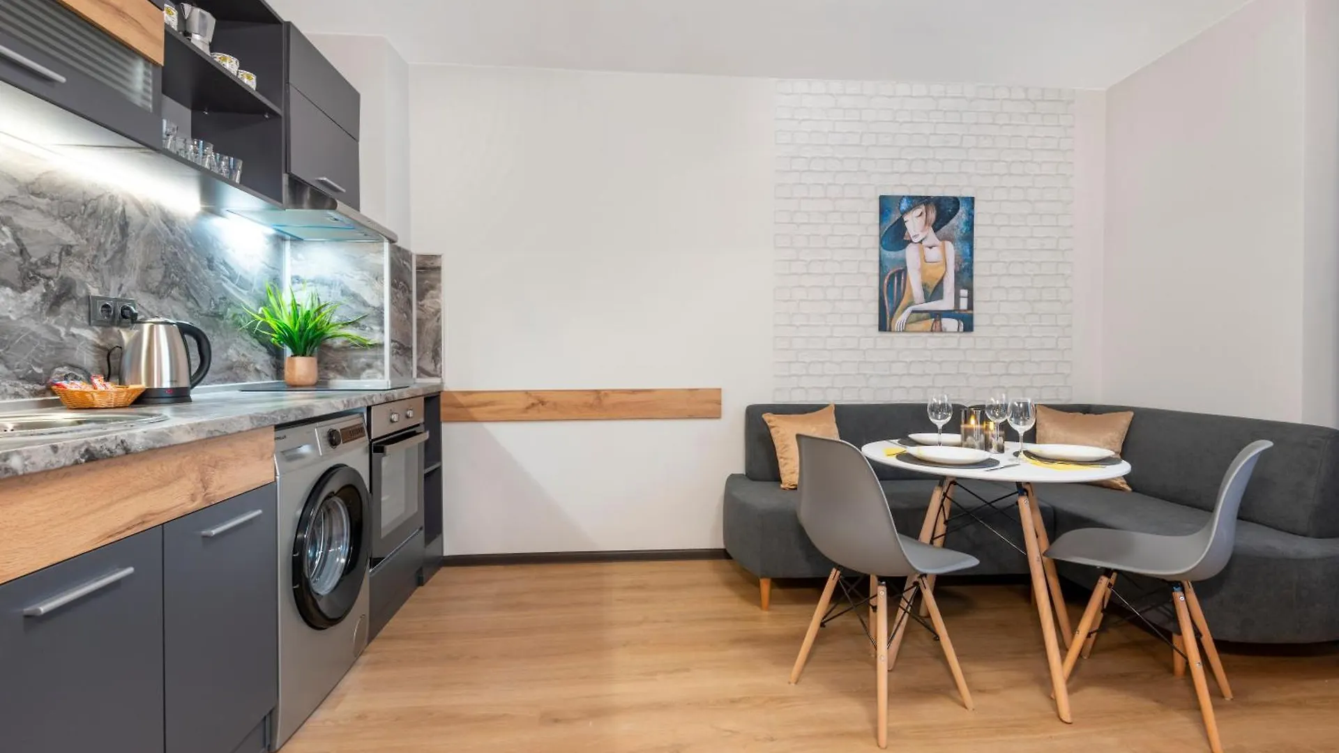 Best Guest 2 Apartments Plovdiv