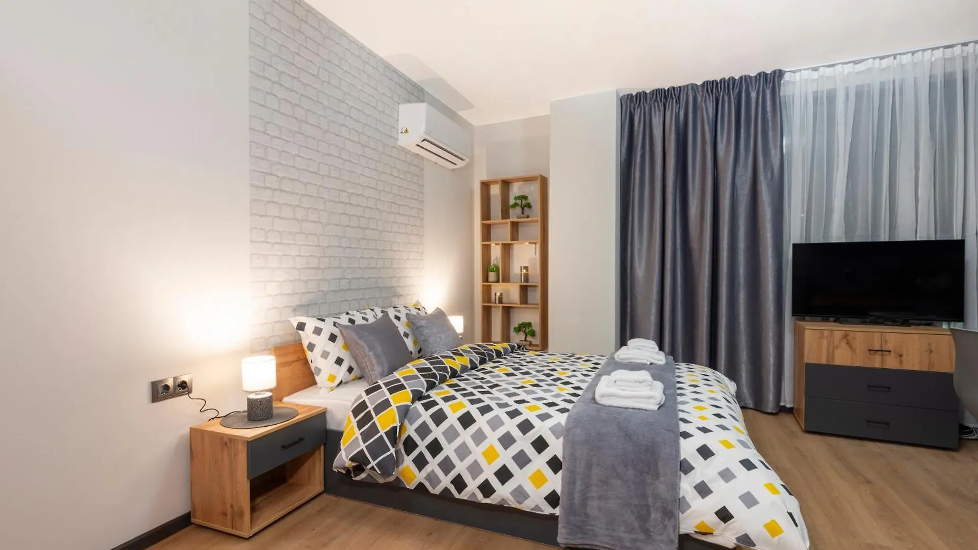 Best Guest 2 Apartments Plovdiv Bulgaria