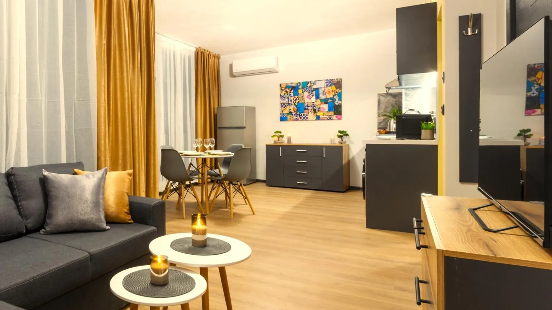 Best Guest 2 Apartments Plovdiv 0*,
